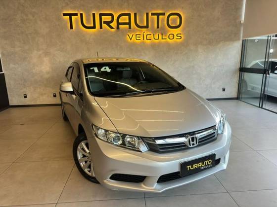 HONDA CIVIC 1.8 LXS 16V FLEX 4P AUTOMÁTICO